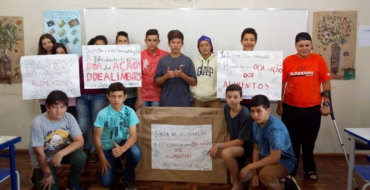 Alunos de Escola de Mormaço realizam campanha de doação de alimentos
